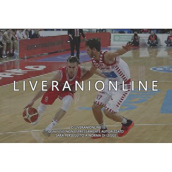 Lega Basket serie A, 5» giornata di ritorno, Consultinvest Pesaro vs Grissin Bon Reggio Emilia 14/02/2016 nella foto: DE NICALO E CERON, ph.CLAUDIO ZAMAGNI/AGENZIA ALDO LIVERANI S.A.S.