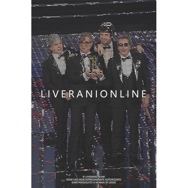 QUINTA ED ULTIMA SERATA 66mo FESTIVAL DELLA CANZONE ITALIANA DI SANREMO 13 FEBBRAIO 2016 NELLA FOTO GAETANO CURRERI - STADIO VINCITORI Â©Gazzaniga / AGENZIA ALDO LIVERANI SAS 