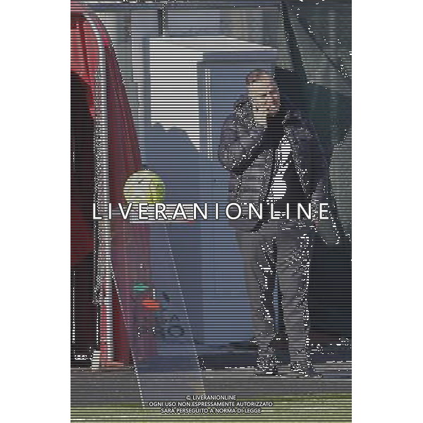 RIMINI vs ROBUR SIENA, Campionato di Calcio Lega Pro, Girone B, 22» giornata, 14/02/2016, nella foto: il presidente fabrizio de meis, parla al telefono a bordo campo, ph.CLAUDIO ZAMAGNI/AGENZIA ALDO LIVERANI S.A.S.