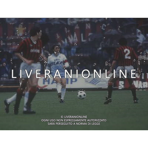 RETROSPETTIVA VINCENZO D\'AMICO CALCIATORE NELLA FOTO VNCENZO D\'AMICO CON LA MAGLIA DELLA LAZIO AG ALDO LIVERANI SAS
