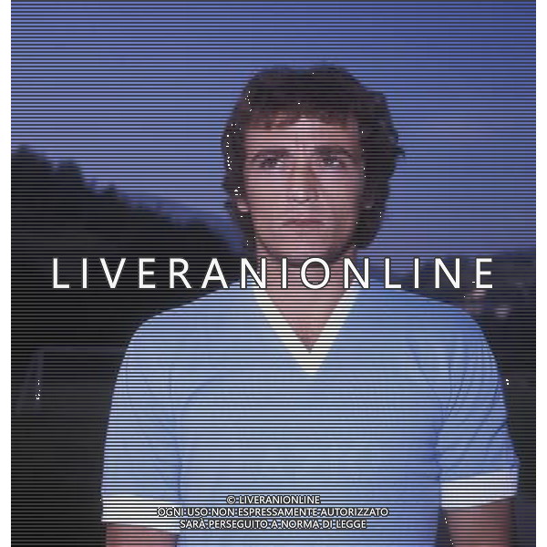 RETROSPETTIVA VINCENZO D\'AMICO CALCIATORE NELLA FOTO VNCENZO D\'AMICO CON LA MAGLIA DELLA LAZIO AG ALDO LIVERANI SAS
