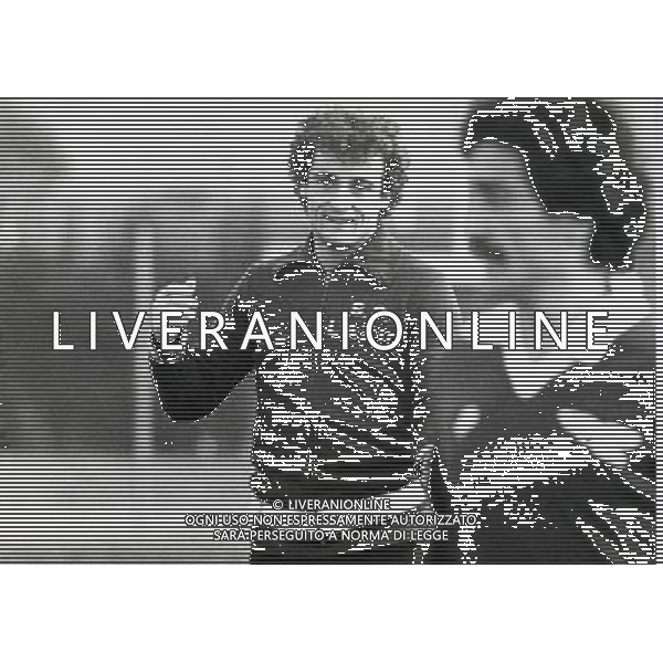 RETROSPETTIVA VINCENZO D\'AMICO CALCIATORE NELLA FOTO VNCENZO D\'AMICO CON LA MAGLIA DELLA LAZIO AG ALDO LIVERANI SAS