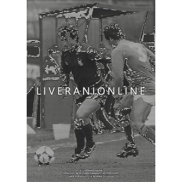 RETROSPETTIVA VINCENZO D\'AMICO CALCIATORE NELLA FOTO VNCENZO D\'AMICON CON LA MAGLIA DEL TORINO AG ALDO LIVERANI SAS