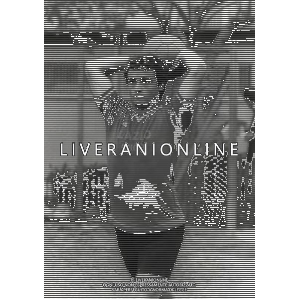 RETROSPETTIVA VINCENZO D\'AMICO CALCIATORE NELLA FOTO VNCENZO D\'AMICO CON LA MAGLIA DELLA LAZIO AG ALDO LIVERANI SAS