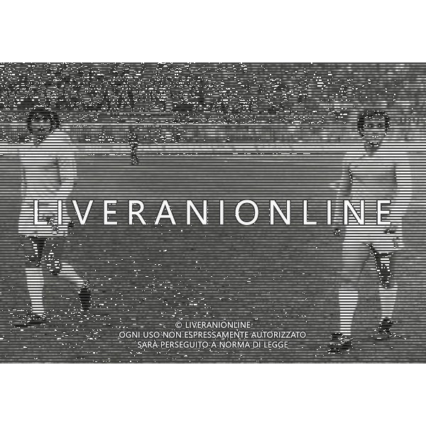 RETROSPETTIVA VINCENZO D\'AMICO CALCIATORE NELLA FOTO VNCENZO D\'AMICO CON LA MAGLIA DELLA LAZIO BRUNO GIORDANO AG ALDO LIVERANI SAS