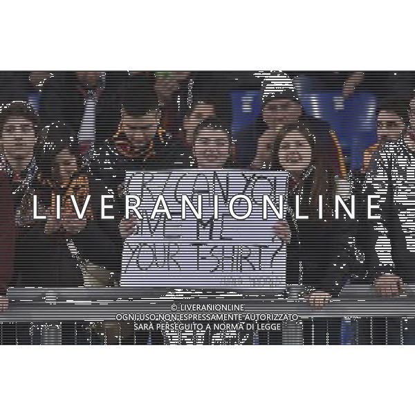 UEFA Champions League 2015-2016 ottavi di finale - Roma 17.02.2016 - AS Roma vs Real Madrid - nella foto: tifosi della Roma / Ph. Corradetti - Ag. Aldo Liverani Sas / AGENZIA ALDO LIVERANI SAS 