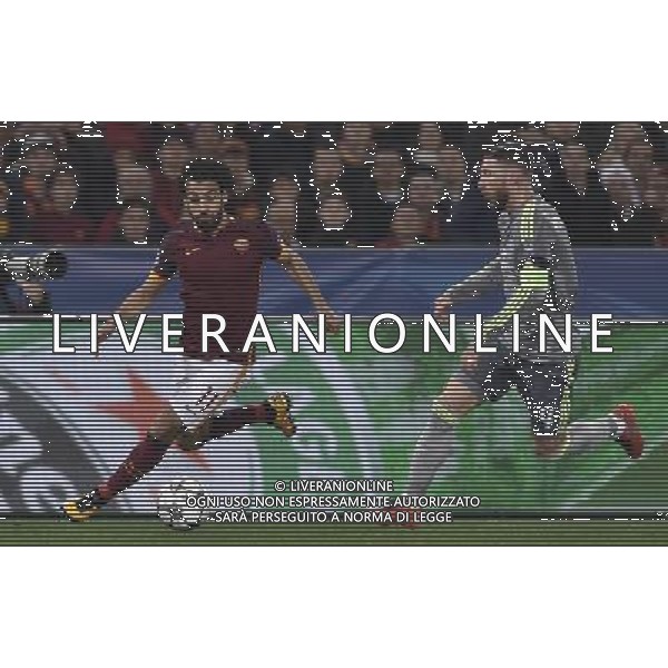 UEFA Champions League 2015-2016 ottavi di finale - Roma 17.02.2016 - AS Roma vs Real Madrid - nella foto: Mohamed Salah e Sergio Ramos / Ph. Corradetti - Ag. Aldo Liverani Sas / AGENZIA ALDO LIVERANI SAS 