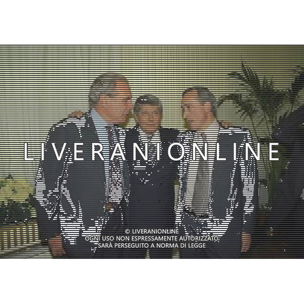 19-12-1996 MILANO LEGA CALCIO VIA ROSSELLINI- ASSEMBLEA PRESIDENTI NELLA FOTO GIUSEPPE GAZZONI FRASCARACON LUCIANO NIZZOLA E GIANCARLO ABETE AG ALDO LIVERANI SAS