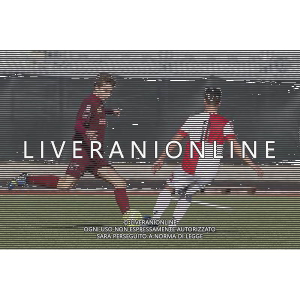 RIMINI vs PONTEDERA, Campionato di Calcio Lega Pro, Girone B, 23Âª giornata, 20/02/2016, nella foto: DI MOLFETTA, INTERCETTA, L\'ATTACCO DEL PONTEDERA, Â©CLAUDIO ZAMAGNI/AGENZIA ALDO LIVERANI S.A.S.