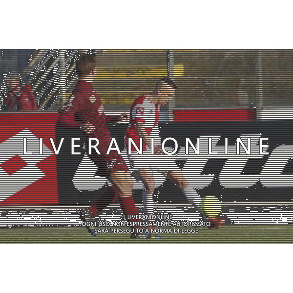 RIMINI vs PONTEDERA, Campionato di Calcio Lega Pro, Girone B, 23Âª giornata, 20/02/2016, nella foto: VARRUTI CARICA IL TIRO, Â©CLAUDIO ZAMAGNI/AGENZIA ALDO LIVERANI S.A.S.