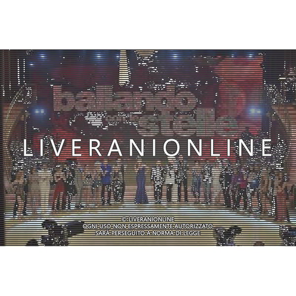 1 puntata della trasmissione TV \' Ballando con le stelle \' - Roma 20.02.2016 Auditorium Rai - nella foto: Milly Carlucci e Paolo Belli con tutto il cast / Ph. Corradetti - Ag. Aldo Liverani sas