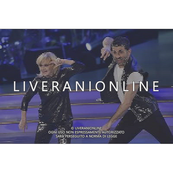 1 puntata della trasmissione TV \' Ballando con le stelle \' - Roma 20.02.2016 Auditorium Rai - nella foto: Rita Pavone e Simone Di Pasquale / Ph. Corradetti - Ag. Aldo Liverani sas