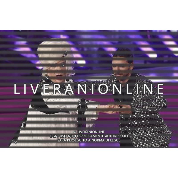 1 puntata della trasmissione TV \' Ballando con le stelle \' - Roma 20.02.2016 Auditorium Rai - nella foto: Platinette e Raimondo Todaro / Ph. Corradetti - Ag. Aldo Liverani sas