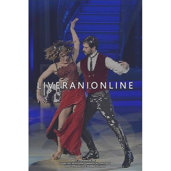 1 puntata della trasmissione TV \' Ballando con le stelle \' - Roma 20.02.2016 Auditorium Rai - nella foto: Iago Garcia e Samanta Togni / Ph. Corradetti - Ag. Aldo Liverani sas