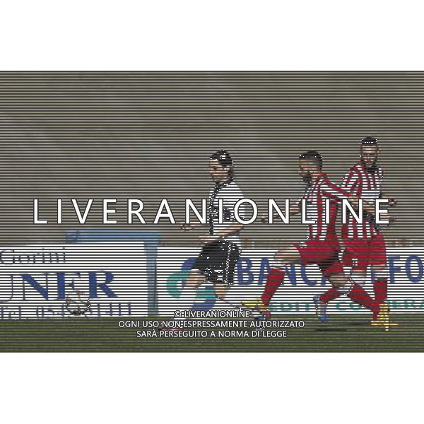 F.C. FORLÃŒ vs PARMA CALCIO 1913, Campionato di Calcio Serie D, Girone D, 28Âª giornata, 21/02/2016, nella foto: MELANDRI, INSEGUITO, Â©Claudio Zamagni/AGENZIA ALDO LIVERANI S.A.S.