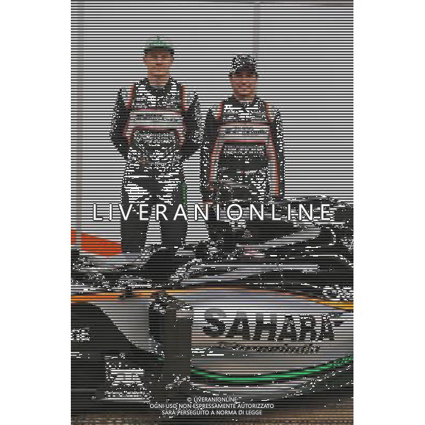 (L to R): Nico Hulkenberg (GER) Sahara Force India F1 with team mate Sergio Perez (MEX) Sahara Force India F1 at the Sahara Force India F1 VJM09 unveiling. 22.02.2016. Formula One Testing, Day One, Barcelona, Spain. Monday. / AGENZIA ALDO LIVERANI SAS - ITALY ONLY EDITORIAL USE ONLY