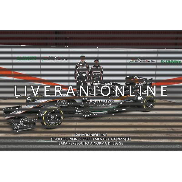 (L to R): Nico Hulkenberg (GER) Sahara Force India F1 with team mate and the Sahara Force India F1 VJM09. 22.02.2016. Formula One Testing, Day One, Barcelona, Spain. Monday. / AGENZIA ALDO LIVERANI SAS - ITALY ONLY EDITORIAL USE ONLY
