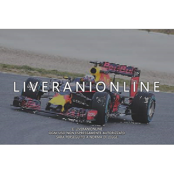 Daniel Ricciardo (AUS) Red Bull Racing RB11. 22.02.2016. Formula One Testing, Day One, Barcelona, Spain. Monday. / AGENZIA ALDO LIVERANI SAS - ITALY ONLY EDITORIAL USE ONLY