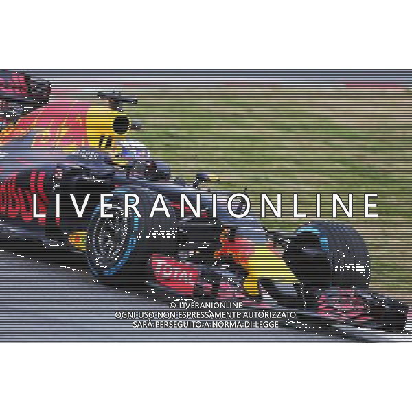 Daniel Ricciardo (AUS) Red Bull Racing RB11. 22.02.2016. Formula One Testing, Day One, Barcelona, Spain. Monday. / AGENZIA ALDO LIVERANI SAS - ITALY ONLY EDITORIAL USE ONLY
