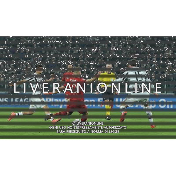 UEFA Champions League 2015/2016 Ottavi di Finale Torino - 23.02.2016 Juventus-Bayern Monaco Nella Foto: il gol di arjen robben del 0-2 /Ph.Vitez-Ag. Aldo Liverani