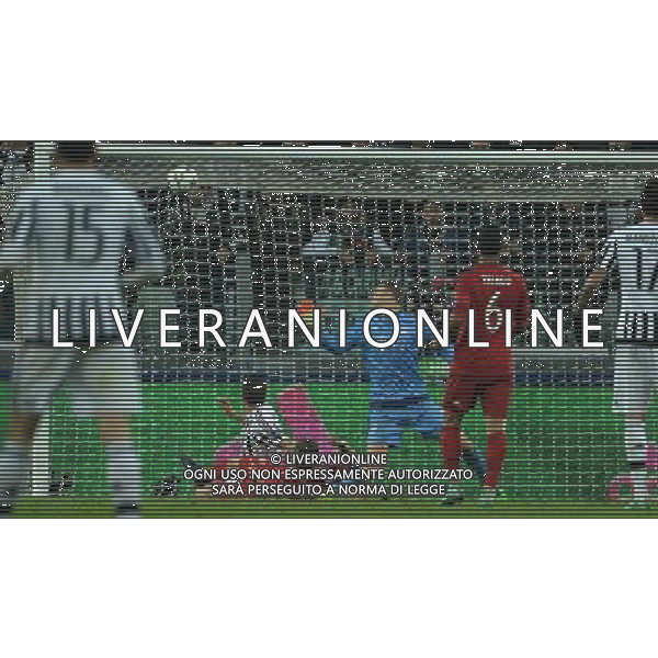 UEFA Champions League 2015/2016 Ottavi di Finale Torino - 23.02.2016 Juventus-Bayern Monaco Nella Foto: il gol del pareggio di sturaro del 2-2 /Ph.Vitez-Ag. Aldo Liverani