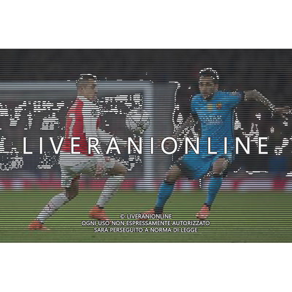 Arsenal\'s Alexis Sanchez in action during todays match Photographer Craig Mercer/CameraSport Football - UEFA Champions League Round of 16 - Arsenal v Barcelona - Tuesday 23rd February 2016 - Emirates Stadium - London © CameraSport - 43 Linden Ave. Countesthorpe. Leicester. England. LE8 5PG - Tel: +44 (0) 116 277 4147 - admin@camerasport.com - www.camerasport.com AG ALDO LIVERANI SAS ONLY ITALY
