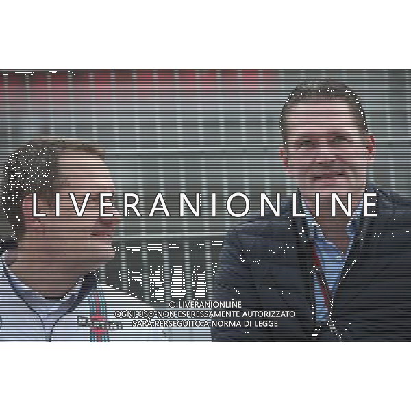 (L to R): Steve Nielsen (GBR) Williams Sporting Manager with Jos Verstappen (NLD). 24.02.2016. Formula One Testing, Day Three, Barcelona, Spain. Wednesday. AG ALDO LIVERANI SAS ONLY ITALY