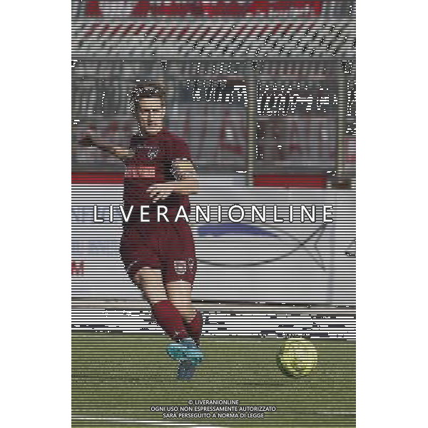 RIMINI vs PONTEDERA, Campionato di Calcio Lega Pro, Girone B, 23» giornata, 20/02/2016, nella foto: IL CAPITANO DEL PONTEDERA, VETTORI FEDERICO, IN AZIONE, ©CLAUDIO ZAMAGNI/AGENZIA ALDO LIVERANI S.A.S.
