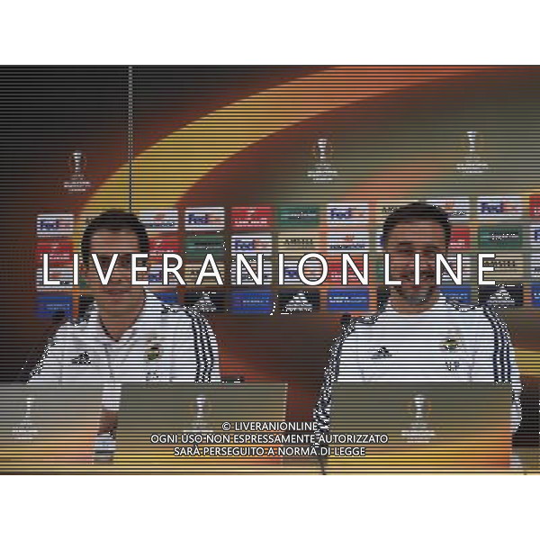Fenerbahce\' s head coach Vitor Pereira (R) gives a press conference on the eve of the team\' s UEFA Europa League football match against Lokomotiv Moscow, on February 24, 2016 at the Lokomotiv stadium in Moscow , Russia. RZYM KONFERENCJA PRASOWA LIGA EUROPY SEZON 2015/2016 PILKA NOZNA FOT. SESKIM/NEWSPIX.PL TURKEY, UK, AUSTRIA AND GERMANY OUT !!! --- Newspix.pl / AGENZIA ALDO LIVERANI SAS - ITALY ONLY EDITORIAL USE ONLY - Conferenza Stampa Galatasaray Europa League - 24.02.2016