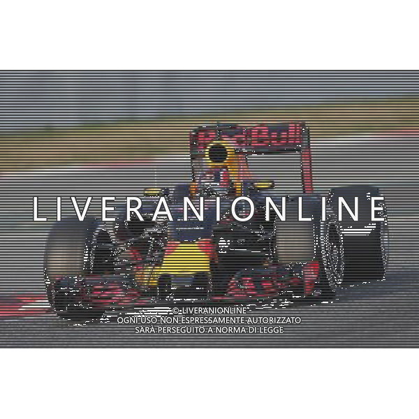 Daniil Kvyat (RUS) Red Bull Racing RB12. 25.02.2016. Formula One Testing, Day Four, Barcelona, Spain. Thursday. AG ALDO LIVERANI SAS ONLY ITALY