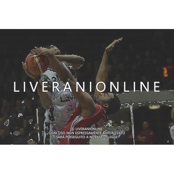 OBIETTIVO LAVORO BOLOGNA - EA7 EMPORIO ARMANI OLIMPIA MILANO BASKET LEGA A 28 FEBBRAIO 2016 NELLA FOTO ODOM ©OPTIMAFOTO/ AGENZIA ALDO LIVERANI SAS