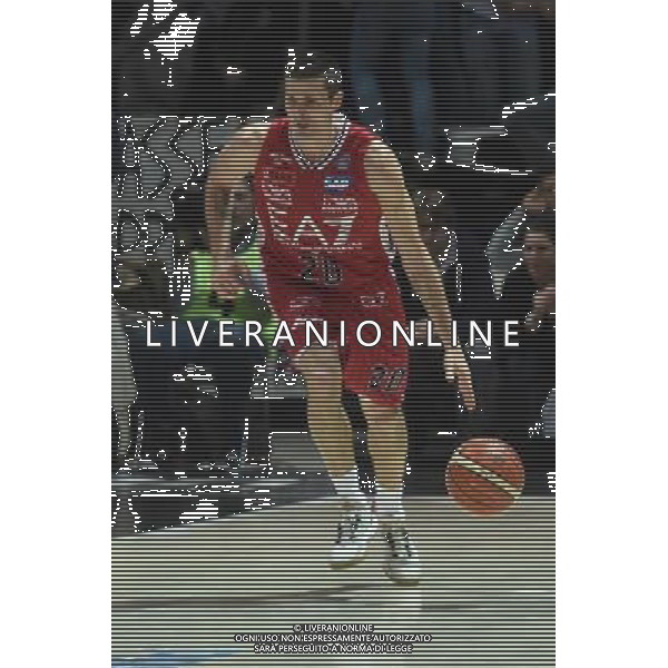 OBIETTIVO LAVORO BOLOGNA - EA7 EMPORIO ARMANI OLIMPIA MILANO BASKET LEGA A 28 FEBBRAIO 2016 NELLA FOTO CINCIARINI ©OPTIMAFOTO/ AGENZIA ALDO LIVERANI SAS