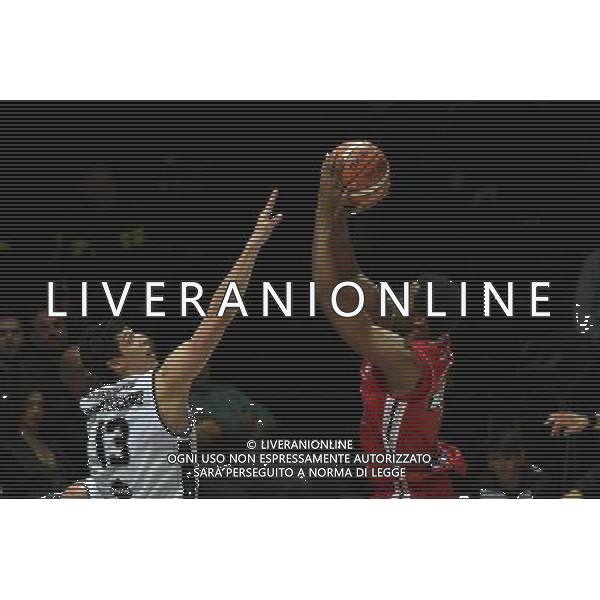 OBIETTIVO LAVORO BOLOGNA - EA7 EMPORIO ARMANI OLIMPIA MILANO BASKET LEGA A 28 FEBBRAIO 2016 NELLA FOTO MC LEAN ©OPTIMAFOTO/ AGENZIA ALDO LIVERANI SAS