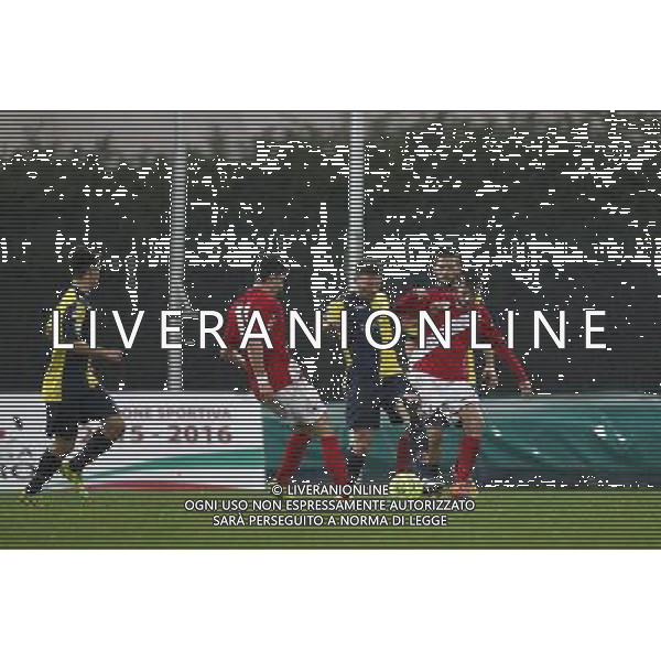 SANTARCANGELO vs SAVONA, Campionato di Calcio Lega Pro, Girone B, 24» giornata, 28/02/2016, nella foto: VALENTINI, MARCATO STRETTO, ©CLAUDIO ZAMAGNI/AGENZIA ALDO LIVERANI S.A.S.