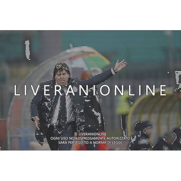 SANTARCANGELO vs SAVONA, Campionato di Calcio Lega Pro, Girone B, 24» giornata, 28/02/2016, nella foto: L\'ALLENATORE, RIOLFO GIANCARLO, MANDA TUTTI A QUEL PAESE, ©CLAUDIO ZAMAGNI/AGENZIA ALDO LIVERANI S.A.S.