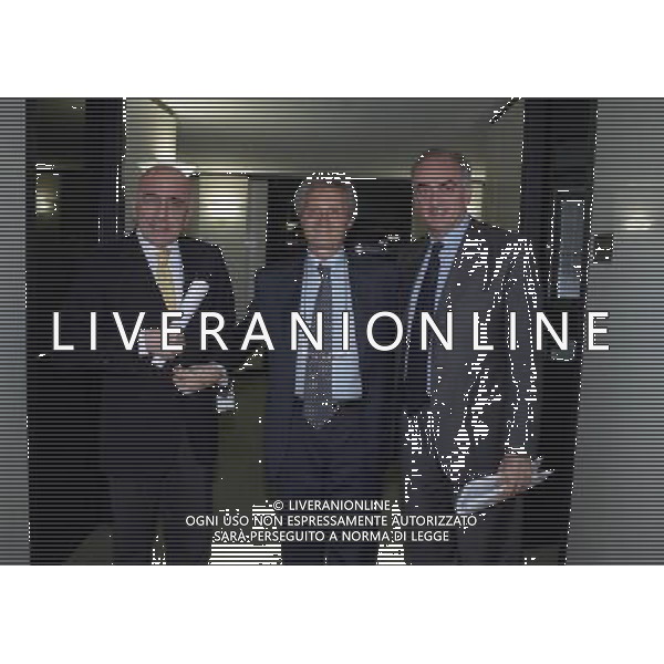 MILANO LEGA CALCIO RIUNIONE PRESIDENTI 15-05 2000 NELLA FOTO ADRIANO GALLIANI CON SERGIO CRAGNOTTI E ANTONIO GIRAUDO AG ALDO LIVERANI SAS
