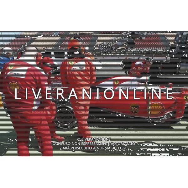 Kimi Raikkonen (FIN) Ferrari SF16-H stops at the end of the pit lane. 01.03.2016. Formula One Testing, Day One, Barcelona, Spain. Tuesday. / AGENZIA ALDO LIVERANI SAS - ITALY ONLY EDITORIAL USE ONLY