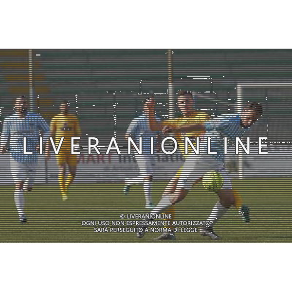 Semifinale Coppa Italia Lega Pro, S.P.A.L. vs CITTADELLA del 02/03/2016, nella foto: GENTILE, MARCATO DA DIETRO, ©Claudio Zamagni/Agenzia Aldo Liverani s.a.s.