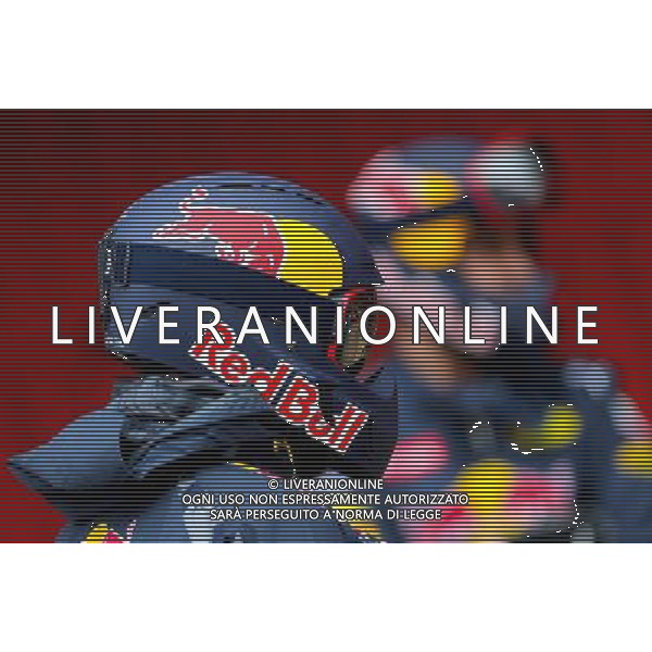 Red Bull Racing mechanics 02.03.2016. Formula One Testing, Day Two, Barcelona, Spain. Wednesday. / AGENZIA ALDO LIVERANI SAS - ITALY ONLT EDITORIAL USE ONLY