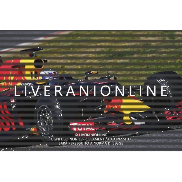 Daniel Ricciardo (AUS) Red Bull Racing RB12. 02.03.2016. Formula One Testing, Day Two, Barcelona, Spain. Wednesday. / AGENZIA ALDO LIVERANI SAS - ITALY ONLT EDITORIAL USE ONLY