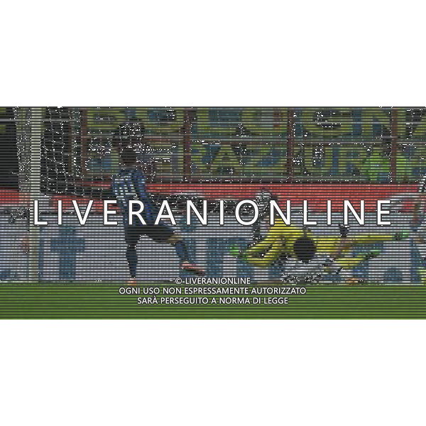 Coppa Italia TIM Cup 2015/2016 Semifinale Ritorno Milano - 02.03.2016 Inter-Juventus Nella Foto: il gol di perisic del 2-0 /Ph.Vitez-Ag. Aldo Liverani