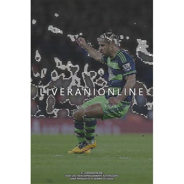 Swansea City\'s Wayne Routledge scores his sides equalising goal to make the score 1-1 Photographer Craig Mercer/CameraSport Football - Barclays Premiership - Arsenal v Swansea City - Wednesday 2nd March 2016 - Emirates Stadium - London © CameraSport - 43 Linden Ave. Countesthorpe. Leicester. England. LE8 5PG - Tel: +44 (0) 116 277 4147 - admin@camerasport.com - www.camerasport.com AG ALDO LIVERANI SAS ONLY ITALY