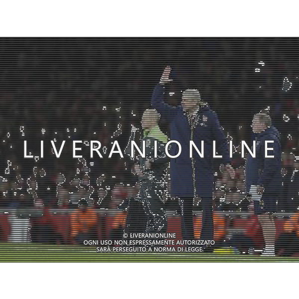 Arsenal manager Arsene Wenger reacts angrily during the game, with his side 1-2 down Photographer Craig Mercer/CameraSport Football - Barclays Premiership - Arsenal v Swansea City - Wednesday 2nd March 2016 - Emirates Stadium - London © CameraSport - 43 Linden Ave. Countesthorpe. Leicester. England. LE8 5PG - Tel: +44 (0) 116 277 4147 - admin@camerasport.com - www.camerasport.com AG ALDO LIVERANI SAS ONLY ITALY