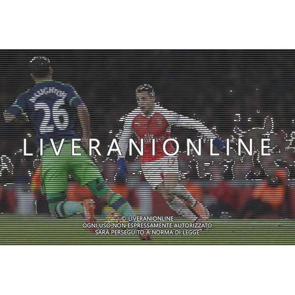 Arsenal\'s Alexis Sanchez in action during todays match Photographer Craig Mercer/CameraSport Football - Barclays Premiership - Arsenal v Swansea City - Wednesday 2nd March 2016 - Emirates Stadium - London © CameraSport - 43 Linden Ave. Countesthorpe. Leicester. England. LE8 5PG - Tel: +44 (0) 116 277 4147 - admin@camerasport.com - www.camerasport.com AG ALDO LIVERANI SAS ONLY ITALY