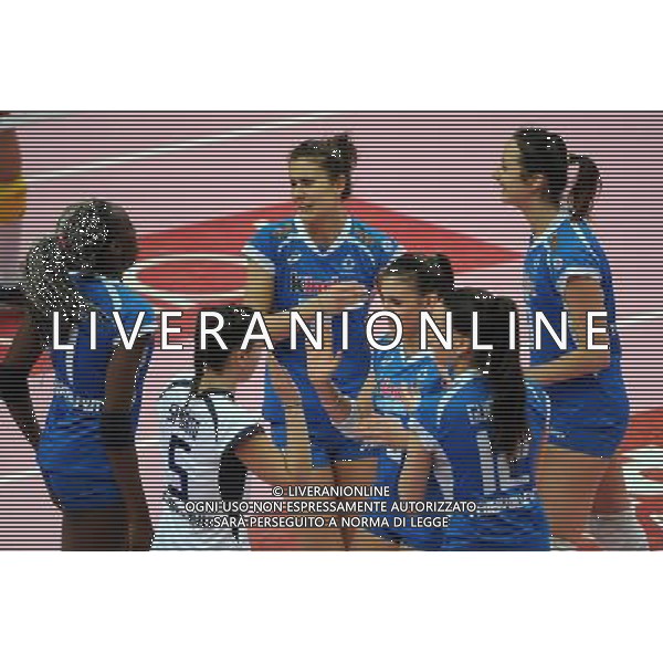 Campionato Serie A1 Master Group Sport - 22Â° giornata Busto Arsizio (VA) 2-03-2016 PalaYamamay Club Italia vs Imoco Volley Conegliano nella foto esultanza del Club Italia foto Roberto Garavaglia - ag. Aldo Liverani sas