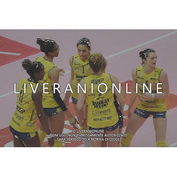 Campionato Serie A1 Master Group Sport - 22Â° giornata Busto Arsizio (VA) 2-03-2016 PalaYamamay Club Italia vs Imoco Volley Conegliano nella foto esultanza di Conegliano foto Roberto Garavaglia - ag. Aldo Liverani sas