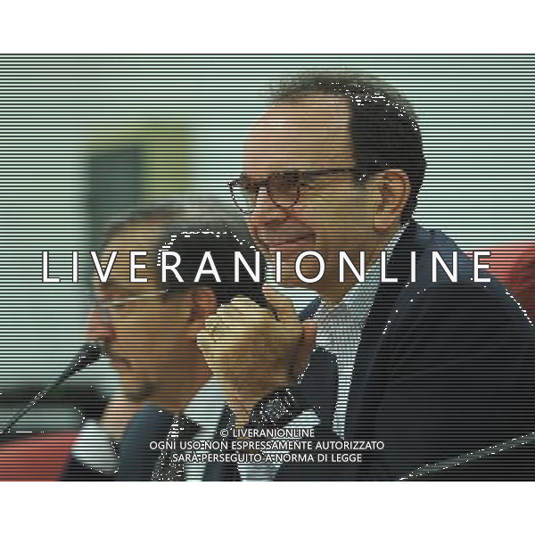Milano-Fratelli d\'Italia-Alleanza Nazionale incontra il candidato Sindaco Stefano Parisi Milano - 05.03.2016 Nella Foto:Fratelli d\'Italia-Alleanza Nazionale incontra il candidato Sindaco Stefano Parisi per un confronto pubblico sul tema \'Periferie:sicurezza,traffico e innovazione\'. Ignazio La Russa, Stefano Parisi /Ph.Vitez-Ag. Aldo Liverani