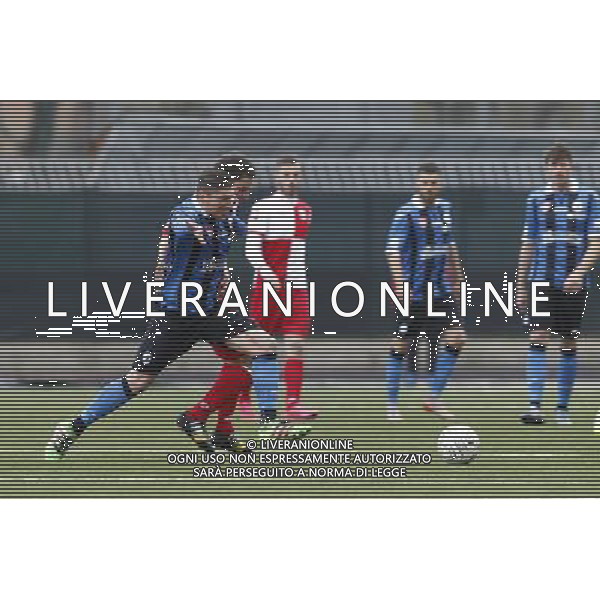 RIMINI vs PISA, Campionato di Calcio Lega Pro, Girone B, 25» giornata, 05/03/2016. nella foto: DI TACCHIO, A CPNTRASTO, ©Claudio Zamagni/ Agenzia Aldo Liverani s.a.s.
