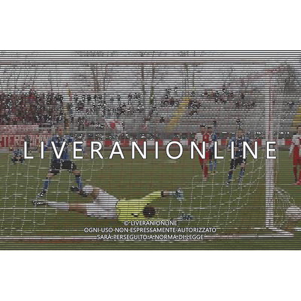 RIMINI vs PISA, Campionato di Calcio Lega Pro, Girone B, 25Âª giornata, 05/03/2016. nella foto: IL GOAL SU RIGORE DEL PPISA, Â©Claudio Zamagni/ Agenzia Aldo Liverani s.a.s.