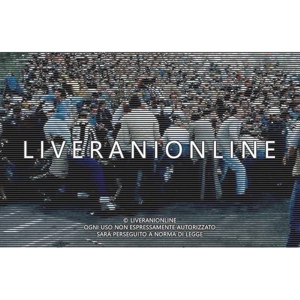 FINALE DI COPPA CAMPIONI JUVENTUS-LIVERPOOL A BRUXELLES STADIO HEYSEL 29/05/1985 NELLA FOTO LA TRAGEDIA CON TRENTANOVE VITTIME AGENZIA GIOVANNI LIVERANI-ALDO LIVERANI S A S